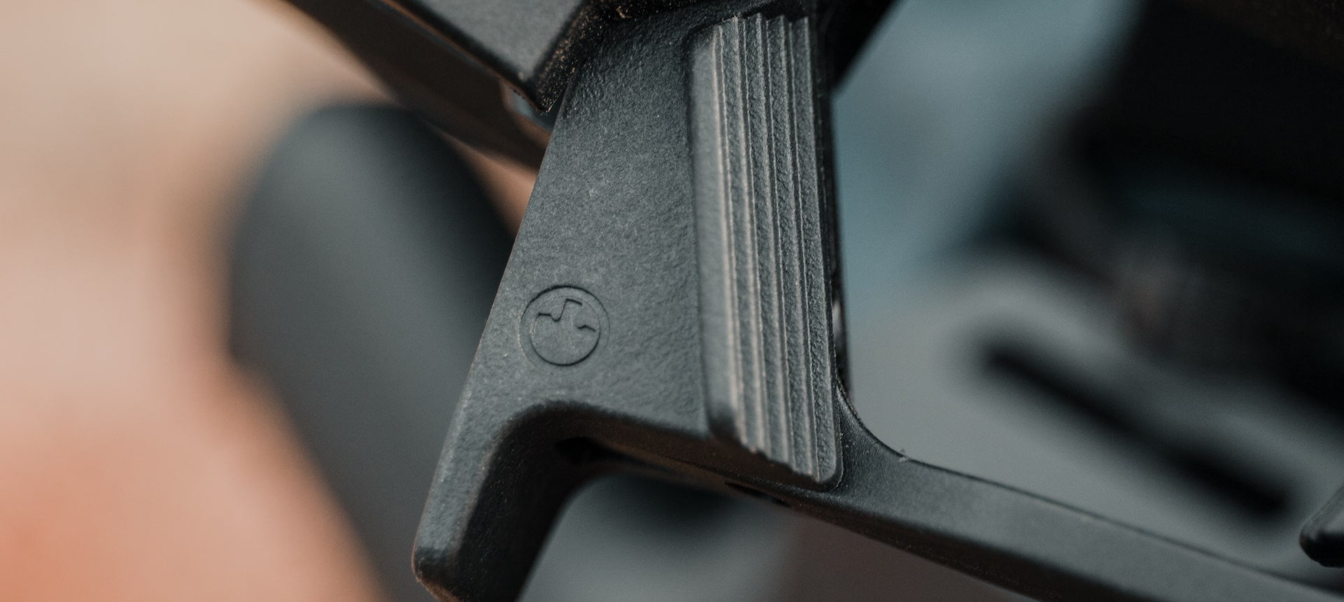 MAG1006 Magpul MOE EVO Enhanced Magazine Release CZ Scorpion Hero