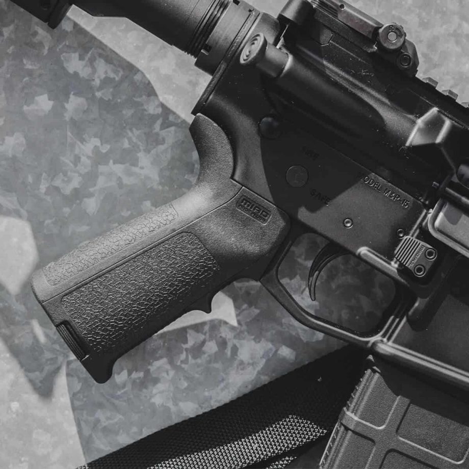 mag520-blk-ar-grip-04 mag520 AR grip kit - Black