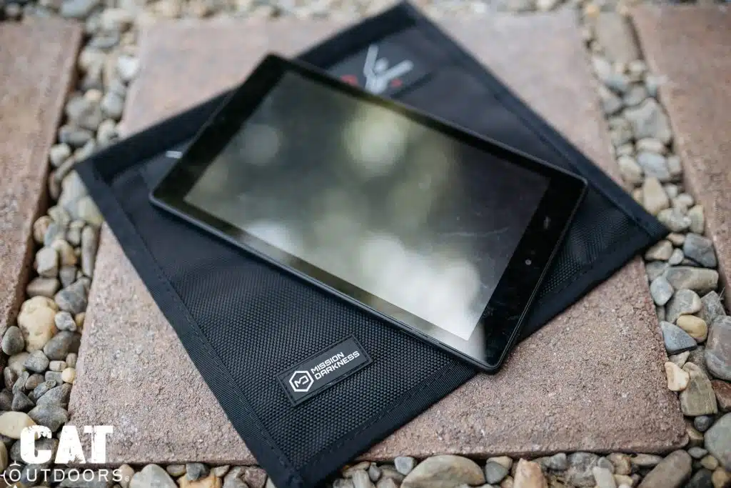 Mission Darkness Non-Window Faraday Bag