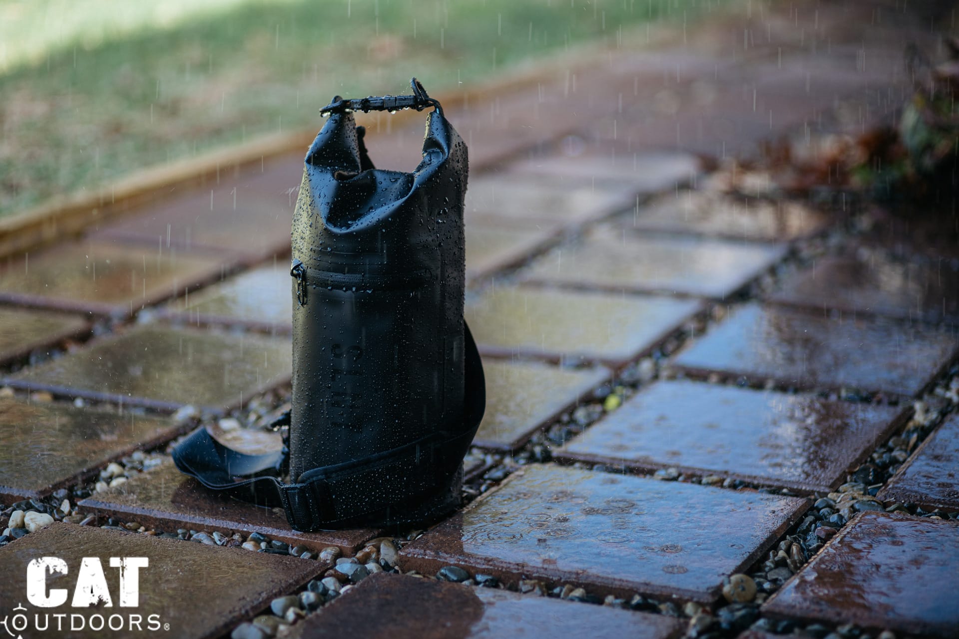 SLNT Faraday Dry Bag Review