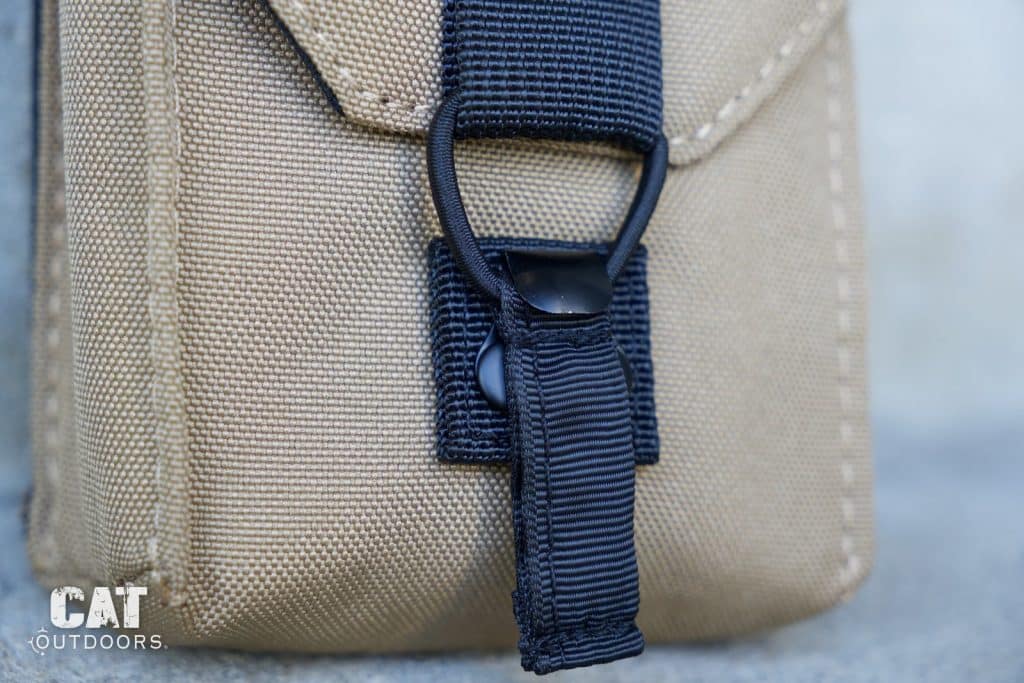 Close-up of the hook and D ring that close the Crossfire HD 1400 case