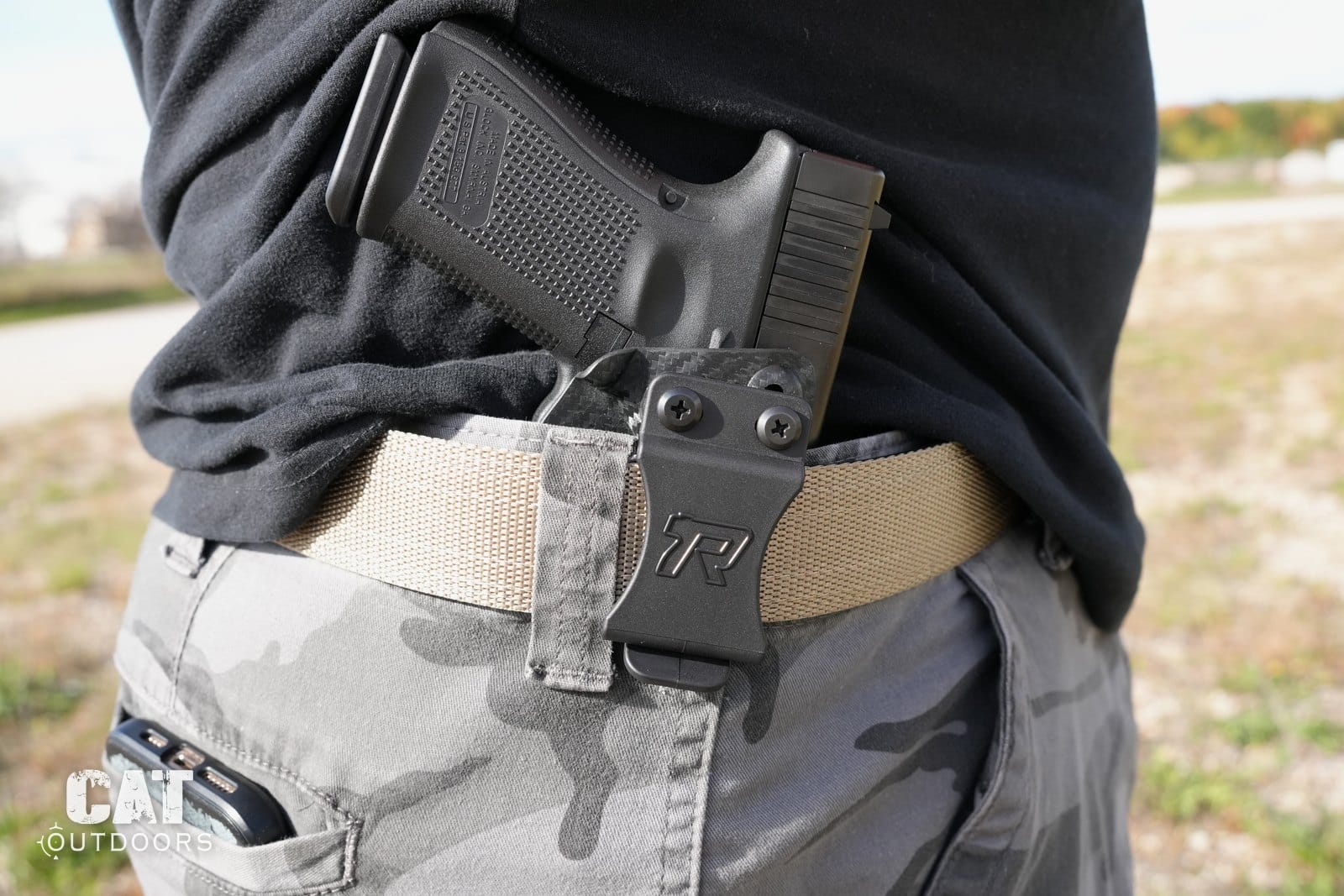 Glock 19 in the Rounded Gear holster at 3 o'clock on a KORE gun belt