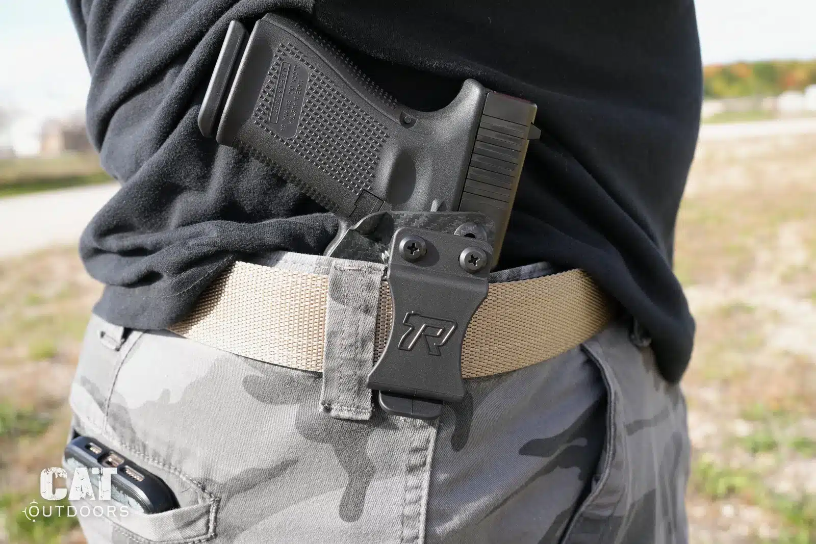 Glock 19 in the Rounded Gear holster at 3 o'clock on a KORE gun belt